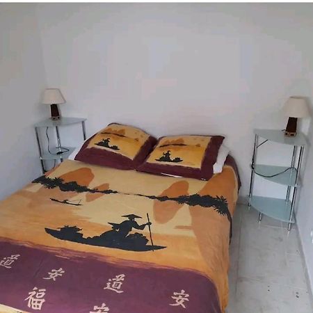 Maisonnée avec une chambre Saint-Michel-en-l'Herm Extérieur photo