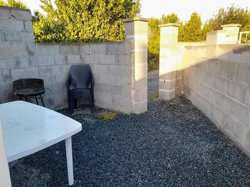 Maisonnée avec une chambre Saint-Michel-en-l'Herm Extérieur photo