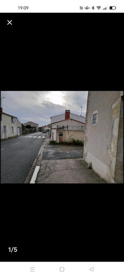 Appartement Maisonnée avec une chambre à Saint-Michel-en-l'Herm Extérieur photo