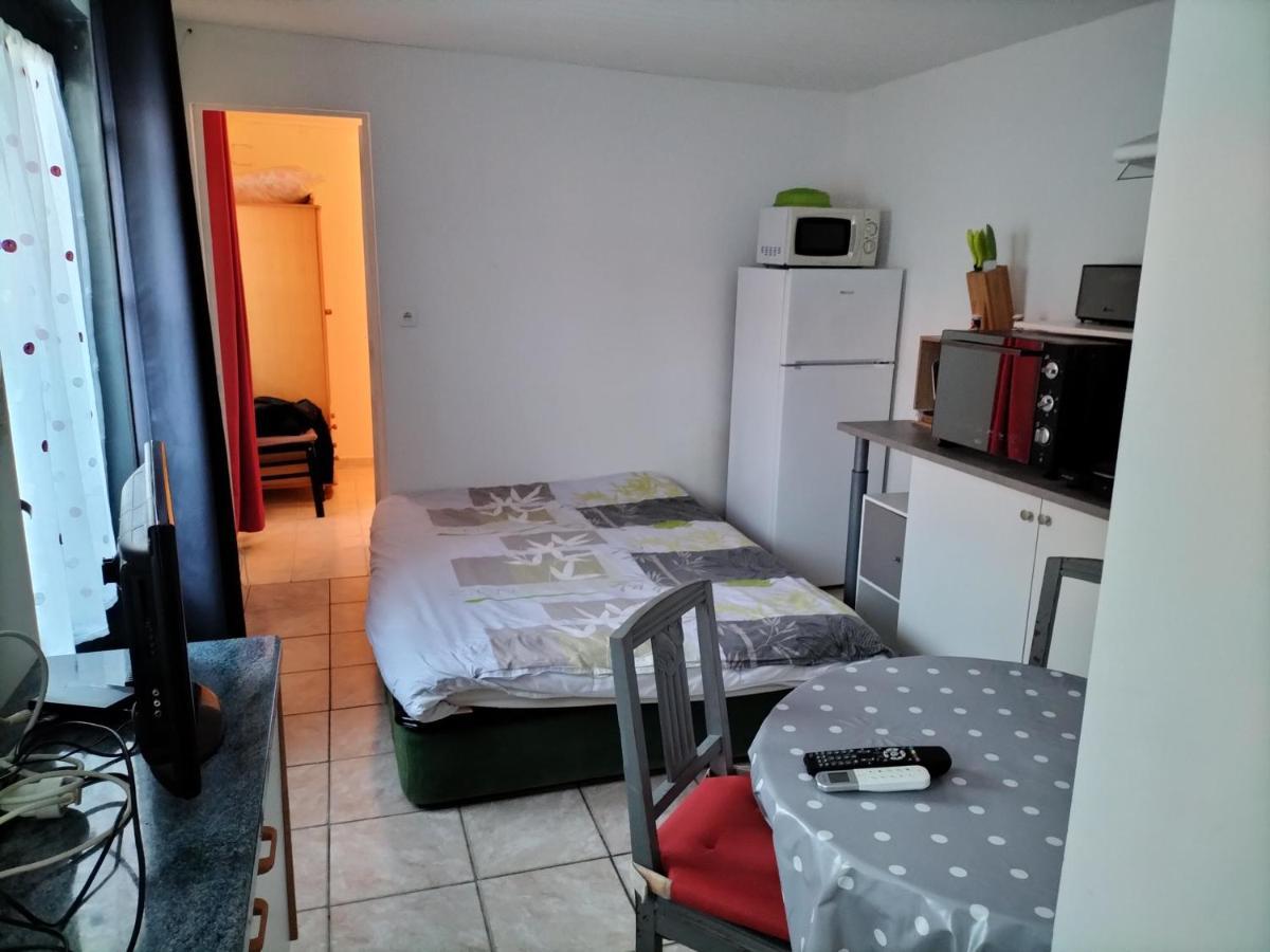 Maisonnée avec une chambre Saint-Michel-en-l'Herm Extérieur photo